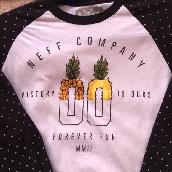 Neff Raglan Tee - Picture 2 of 4